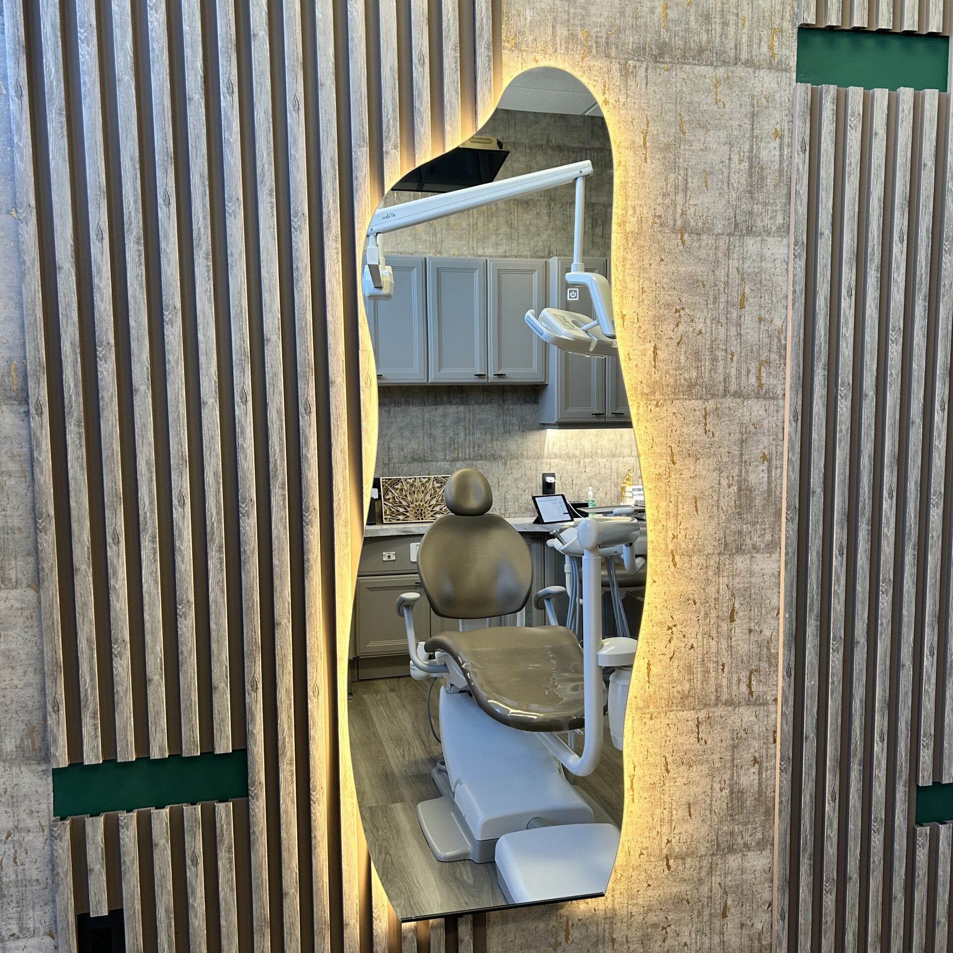 modern dental treatment room